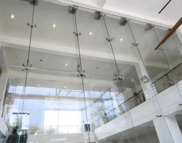 Spider Glass Fittings Manufacturer in Pune